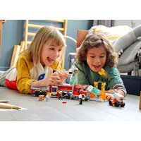Конструктор LEGO City 60282 Команда пожарных - Превью изображения №14 — Интернет-магазин ПроЗаказ