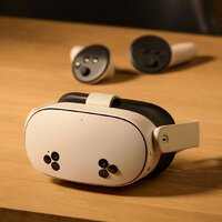 Автономная VR-гарнитура Meta Quest 3S 128GB - Превью изображения №4 — Интернет-магазин ПроЗаказ