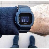 Наручные часы Casio DW-5600BB-1E - Превью изображения №20 — Интернет-магазин ПроЗаказ