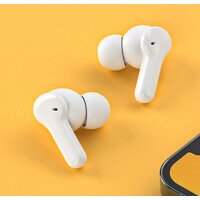 Наушники QCY T13 (белый) - Превью изображения №7 — Интернет-магазин ПроЗаказ