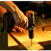 Дрель-шуруповерт Deko DKCD20FU-Li SET 195 063-4135 (с 2-мя АКБ, кейс, набор оснастки) - Превью изображения №7 — Интернет-магазин ПроЗаказ