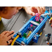 Конструктор LEGO Fortnite 77073 Боевой автобус - Превью изображения №9 — Интернет-магазин ПроЗаказ