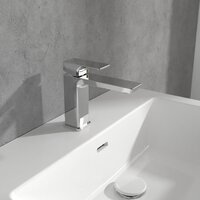 Смеситель Villeroy & Boch Subway 3.0 TVW11200300061 - Превью изображения №2 — Интернет-магазин ПроЗаказ