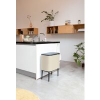 Система сортировки мусора Brabantia Bo Touch Bin 3x11 л (бежевый) - Превью изображения №5 — Интернет-магазин ПроЗаказ