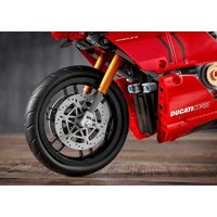 Конструктор LEGO Technic 42107 Ducati Panigale V4 R - Превью изображения №10 — Интернет-магазин ПроЗаказ