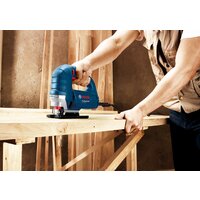 Электролобзик Bosch GST 8000 E Professional - Превью изображения №4 — Интернет-магазин ПроЗаказ