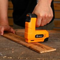 Степлер Deko DKES3.6-Li 083-1099 (с АКБ) - Превью изображения №6 — Интернет-магазин ПроЗаказ