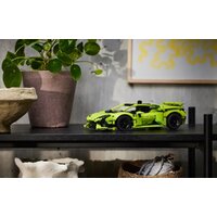 Конструктор LEGO Technic 42161 Lamborghini Huracan Tecnica - Превью изображения №8 — Интернет-магазин ПроЗаказ