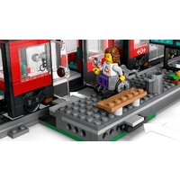 Конструктор LEGO City 60423 Трамвай и станция в центре города - Превью изображения №7 — Интернет-магазин ПроЗаказ