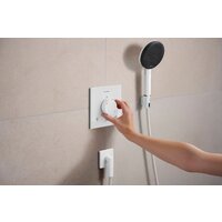 Шланговое подключение Hansgrohe FixFit Fine E 28883700 - Превью изображения №5 — Интернет-магазин ПроЗаказ