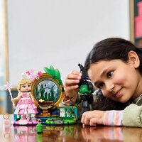 Конструктор LEGO Wicked 75682 Эльфаба и Глинда - Превью изображения №10 — Интернет-магазин ПроЗаказ