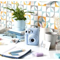 Фотоаппарат Fujifilm Instax Mini 12 (голубой) - Превью изображения №8 — Интернет-магазин ПроЗаказ