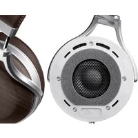 Наушники Denon AH-D5200 - Превью изображения №4 — Интернет-магазин ПроЗаказ
