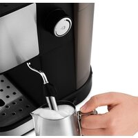 Рожковая кофеварка Kitfort KT-753 - Превью изображения №6 — Интернет-магазин ПроЗаказ