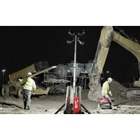 Фонарь Milwaukee MXFTL-601 4933471844 - Превью изображения №2 — Интернет-магазин ПроЗаказ