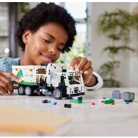 Конструктор LEGO Technic 42167 Электрический мусоровоз Mack LR - Превью изображения №8 — Интернет-магазин ПроЗаказ