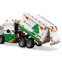 Конструктор LEGO Technic 42167 Электрический мусоровоз Mack LR - Превью изображения №6 — Интернет-магазин ПроЗаказ