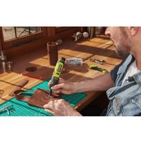 Гравер Ryobi USB Lithium RRT4-120GA15 (с АКБ) - Превью изображения №2 — Интернет-магазин ПроЗаказ