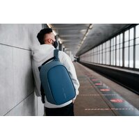 Городской рюкзак XD Design Bobby Hero Regular (голубой) - Превью изображения №20 — Интернет-магазин ПроЗаказ
