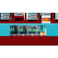 Конструктор LEGO 40955 Контейнеровоз Maersk с двухтопливным двигателем - Превью изображения №7 — Интернет-магазин ПроЗаказ