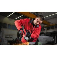 Угловая шлифмашина Milwaukee AGV 13-125 XE [4933451218] - Превью изображения №8 — Интернет-магазин ПроЗаказ