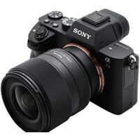 Объектив Tokina FIRIN 20mm F2 FE AF для Sony - Превью изображения №3 — Интернет-магазин ПроЗаказ