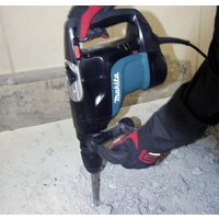 Перфоратор Makita HR4501C - Превью изображения №3 — Интернет-магазин ПроЗаказ
