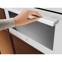 Микроволновая печь Electrolux MealAssist 700 LVM8E08V - Превью изображения №6 — Интернет-магазин ПроЗаказ
