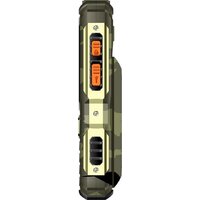 Кнопочный телефон BQ BQ-2410L Tank Power 4G (золотистый камуфляж) - Превью изображения №6 — Интернет-магазин ПроЗаказ