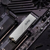 SSD ADATA XPG Gammix S60 Blade 2TB AGAMMIXS60-2T-CS - Превью изображения №7 — Интернет-магазин ПроЗаказ