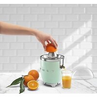 Соковыжималка Smeg CJF01DGBEU - Превью изображения №2 — Интернет-магазин ПроЗаказ