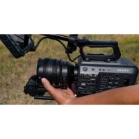 Видеокамера Sony FX9 Body - Превью изображения №11 — Интернет-магазин ПроЗаказ