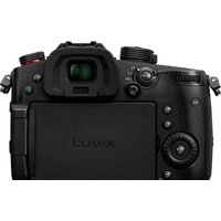Беззеркальный фотоаппарат Panasonic Lumix GH5 II Body - Превью изображения №3 — Интернет-магазин ПроЗаказ