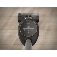 Вертикальный моющий пылесос Electrolux Aqua Ultimate 800 Wet&Dry EW81U3DB - Превью изображения №17 — Интернет-магазин ПроЗаказ