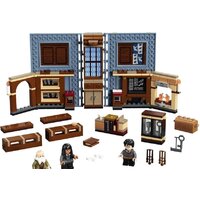 Конструктор LEGO Harry Potter 76385 Учеба в Хогвартсе: Урок заклинаний - Превью изображения №3 — Интернет-магазин ПроЗаказ