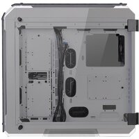Корпус Thermaltake View 71 Tempered Glass Snow Edition - Превью изображения №22 — Интернет-магазин ПроЗаказ