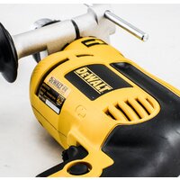 Ударная дрель DeWalt DWD024 - Превью изображения №6 — Интернет-магазин ПроЗаказ