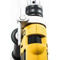 Ударная дрель DeWalt DWD024 - Превью изображения №5 — Интернет-магазин ПроЗаказ