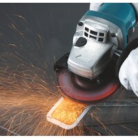 Угловая шлифмашина Makita 9558HNR - Превью изображения №2 — Интернет-магазин ПроЗаказ