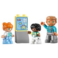 Конструктор LEGO Duplo 10988 Поездка на автобусе - Превью изображения №5 — Интернет-магазин ПроЗаказ