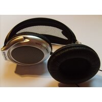 Наушники KOSS UR40 - Превью изображения №10 — Интернет-магазин ПроЗаказ