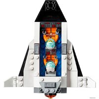 Конструктор LEGO City 60229 Площадка для сборки и транспорт для перевозки ракеты - Превью изображения №10 — Интернет-магазин ПроЗаказ