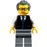 Конструктор LEGO City 60229 Площадка для сборки и транспорт для перевозки ракеты - Превью изображения №16 — Интернет-магазин ПроЗаказ