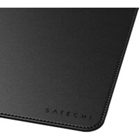 Коврик для стола Satechi Vegan-Leather Premium Desk Mat ST-LPDMK (черный) - Превью изображения №4 — Интернет-магазин ПроЗаказ