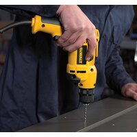 Безударная дрель DeWalt DWD112S - Превью изображения №4 — Интернет-магазин ПроЗаказ