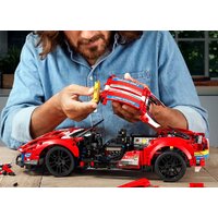 Конструктор LEGO Technic 42125 Ferrari 488 GTE AF Corse 51 - Превью изображения №6 — Интернет-магазин ПроЗаказ