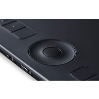 Графический планшет Wacom Intuos Pro Medium PTH-660-R - Превью изображения №5 — Интернет-магазин ПроЗаказ
