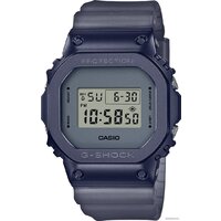 Наручные часы Casio G-Shock GM-5600MF-2E - Превью изображения №1 — Интернет-магазин ПроЗаказ