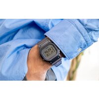 Наручные часы Casio G-Shock GM-5600MF-2E - Превью изображения №8 — Интернет-магазин ПроЗаказ