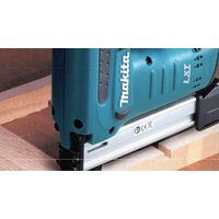 Степлер Makita DST221Z - Превью изображения №5 — Интернет-магазин ПроЗаказ